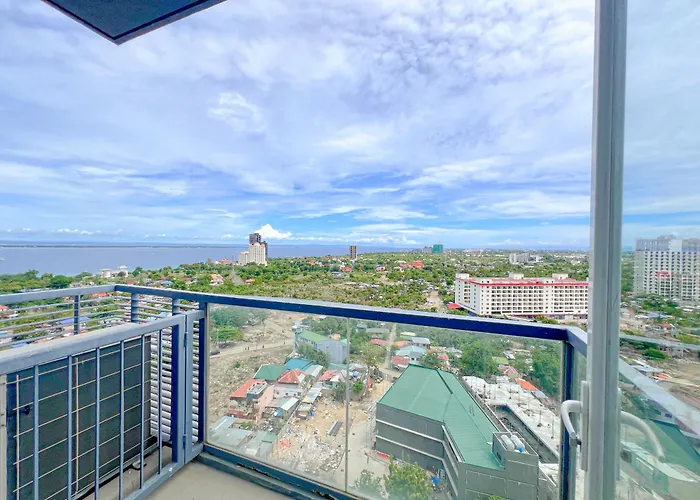 Apartment 1br In Mactan Newtown Pool And Beach!