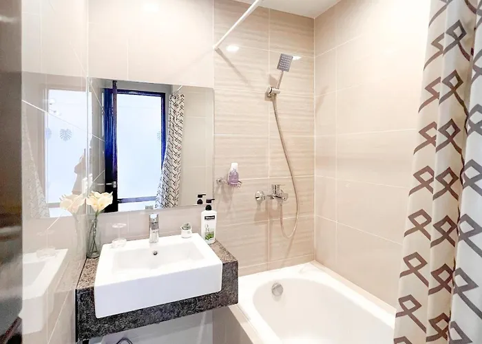 1br In Mactan Newtown Pool And Beach! Apartment Punta Engano (Mactan)
